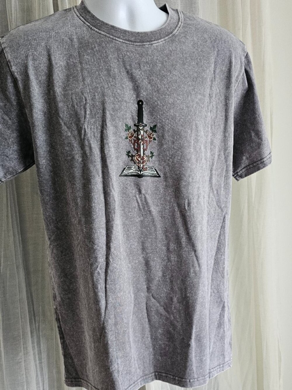 Men's Anime Washed Grey T-shirt Size L NEW